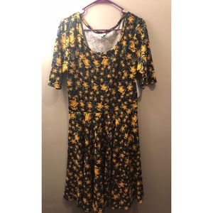 🆕 Lularoe Nicole dress